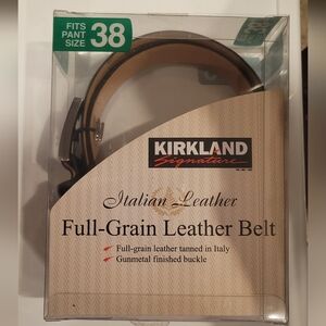 Kirkland Signature Black and Brown Leather Belt